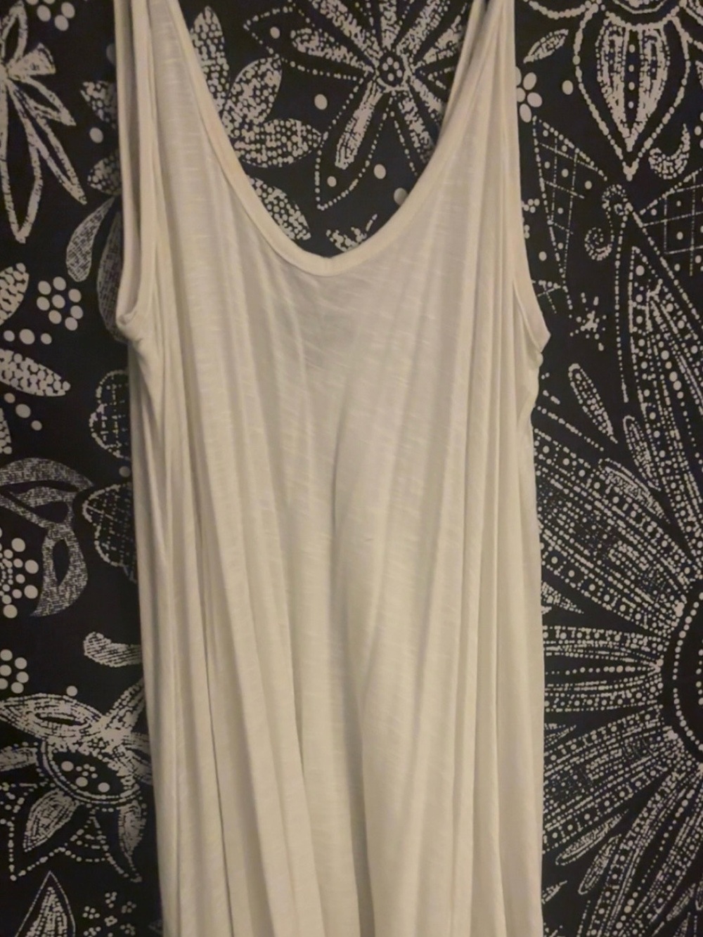 Women’s White Flowy Lace-Hem Tank Top